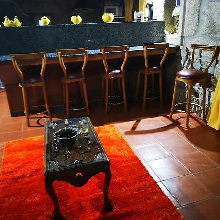 Casa Leao * Pacos de Ferreira