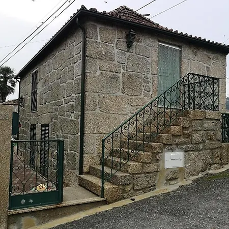Casa Leao Pacos de Ferreira